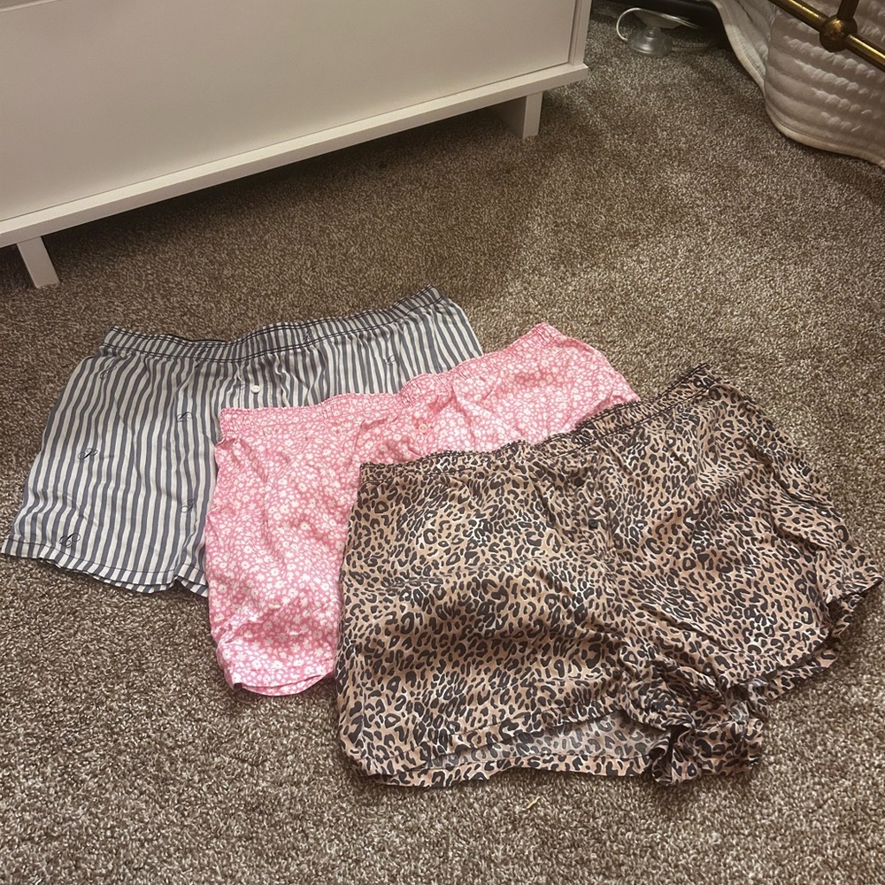 Stylish Women's Shorts Set - Leopard, Pink, and Striped